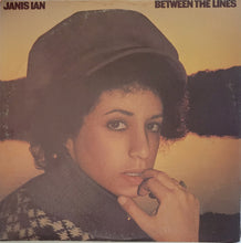 Laden Sie das Bild in den Galerie-Viewer, Janis Ian : Between The Lines (LP, Album, San)