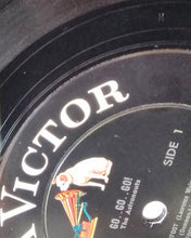 Laden Sie das Bild in den Galerie-Viewer, The Astronauts (3) : Go...Go...Go!! (LP, Album, Mono, Hol)