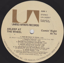 Laden Sie das Bild in den Galerie-Viewer, Asleep At The Wheel : Comin' Right At Ya (LP, Album)
