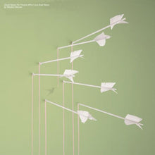 Laden Sie das Bild in den Galerie-Viewer, Modest Mouse : Good News For People Who Love Bad News (2xLP, Album, RE, 180)