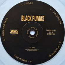 Laden Sie das Bild in den Galerie-Viewer, Black Pumas : Chronicles Of A Diamond (LP, Album, Cle)