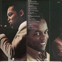 Load image into Gallery viewer, Lou Rawls : The Best Of Lou Rawls (LP, Comp)
