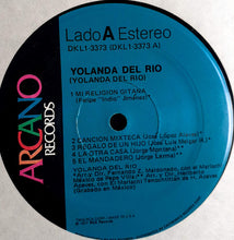 Laden Sie das Bild in den Galerie-Viewer, Yolanda Del Rio : Yolanda Del Rio (LP, Album)