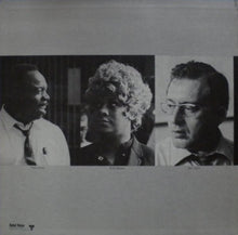 Load image into Gallery viewer, Thad Jones • Mel Lewis* Featuring Miss Ruth Brown* : The Big Band Sound Of Thad Jones • Mel Lewis Featuring Miss Ruth Brown (LP, Album, Gat)