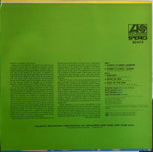 Laden Sie das Bild in den Galerie-Viewer, Charles Lloyd : Forest Flower (LP, Album)