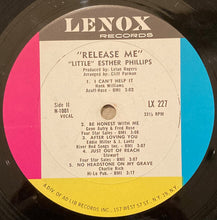 Laden Sie das Bild in den Galerie-Viewer, "Little" Esther Phillips* And The Anita Kerr Singers : Release Me! Reflections Of Country And Western Greats (LP, Album, Mono)