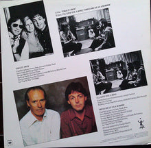Laden Sie das Bild in den Galerie-Viewer, Paul McCartney : Take It Away (12", Pit)