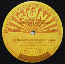 Laden Sie das Bild in den Galerie-Viewer, Elvis Presley : Interviews And Memories Of: The Sun Years (LP, Album, P/Mixed, Ter)
