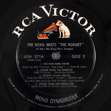 Laden Sie das Bild in den Galerie-Viewer, Al (He's The King) Hirt* : The Horn Meets "The Hornet" (LP, Album, Mono, Roc)