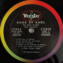 Laden Sie das Bild in den Galerie-Viewer, Gene Chandler : The Duke Of Earl (LP, Album)