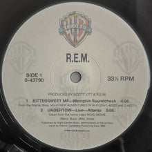 Charger l'image dans la galerie, R.E.M. : Bittersweet Me (From The Film Stanco E Nudo) (12")