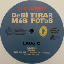 Laden Sie das Bild in den Galerie-Viewer, Bad Bunny : Debí Tirar Más Fotos (2xLP, Album, RE, Whi)