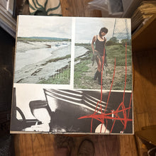 Laden Sie das Bild in den Galerie-Viewer, beabadoobee : Pylon (LP, Album, Oys)