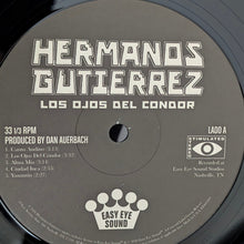 Laden Sie das Bild in den Galerie-Viewer, Hermanos Gutiérrez (2) : Los Ojos Del Condor (LP, Album)