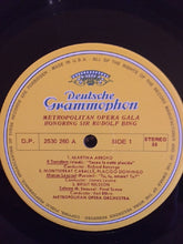 Charger l'image dans la galerie, Various : Highlights From Metropolitan Opera Gala Honouring Sir Rudolf Bing (LP, Comp, Gat)