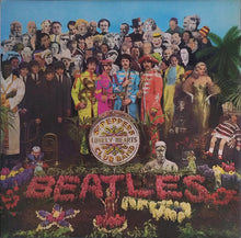 Laden Sie das Bild in den Galerie-Viewer, The Beatles : Sgt. Pepper's Lonely Hearts Club Band (LP, Album, RE, RP, 2 B)