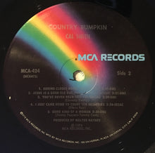 Load image into Gallery viewer, Cal Smith : Country Bumpkin (LP, Album, Pin)