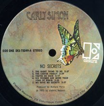Laden Sie das Bild in den Galerie-Viewer, Carly Simon : No Secrets (LP, Album, San)