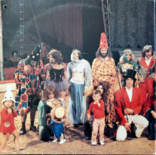 Laden Sie das Bild in den Galerie-Viewer, Nektar : Down To Earth (LP, Album, San)