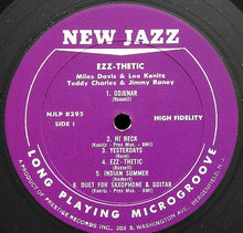 Laden Sie das Bild in den Galerie-Viewer, Lee Konitz & Miles Davis, Teddy Charles & Jimmy Raney : Ezz-thetic (LP, Comp, Mono)