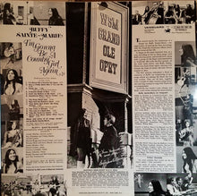 Load image into Gallery viewer, Buffy Sainte-Marie : I'm Gonna Be A Country Girl Again (LP, Album)