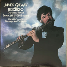 Load image into Gallery viewer, James Galway, Eduardo Mata, Philharmonia Orchestra : Plays Rodrigo Concierto Pastoral, Fantasia Para Un Gentilhombre (LP, Album)