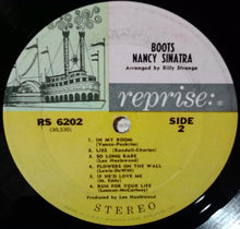 Laden Sie das Bild in den Galerie-Viewer, Nancy Sinatra : Boots (LP, Album, Jac)