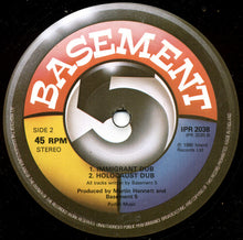 Laden Sie das Bild in den Galerie-Viewer, Basement 5 : In Dub (12")