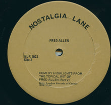 Laden Sie das Bild in den Galerie-Viewer, Fred Allen (2) : The World Of Fred Allen (LP, Album)