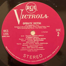 Load image into Gallery viewer, Fritz Wunderlich : Operatic Recital /Die Zauberflöte • Martha • Rigoletto / La Bohème • Turnadot • Madama Butterfly / Cavalleria Rusticana And Others (LP, Comp, RE)
