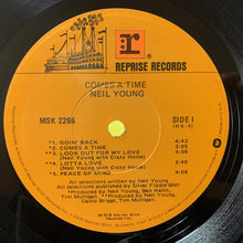 Laden Sie das Bild in den Galerie-Viewer, Neil Young : Comes A Time (LP, Album, RE, Los)
