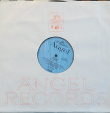 Load image into Gallery viewer, Massenet* - Victoria De Los Angeles, Nicolai Gedda, Mady Mesplé, Roger Soyer, Jean-Christophe Benoit / Georges Prêtre conducting The Orchestre De Paris* : Werther (3xLP + Box, Album, wit)