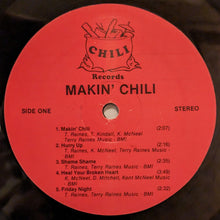 Laden Sie das Bild in den Galerie-Viewer, Chili (5) : Makin' Chili (LP, Album)