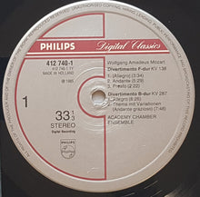 Load image into Gallery viewer, Mozart* - Academy Of St. Martin-in-the-Fields' Chamber Ensemble* : Divertimenti KV 138 & KV 287 (LP, Album)