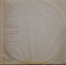 Laden Sie das Bild in den Galerie-Viewer, Judy Collins : Colors Of The Day (The Best Of Judy Collins) (LP, Comp, RE, RP, PRC)