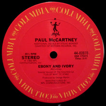 Laden Sie das Bild in den Galerie-Viewer, Paul McCartney : Ebony And Ivory (12", Ter)