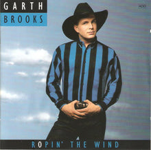 Laden Sie das Bild in den Galerie-Viewer, Garth Brooks : Ropin' The Wind (CD, Album)