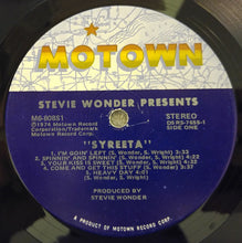 Laden Sie das Bild in den Galerie-Viewer, Stevie Wonder Presents Syreeta : Syreeta (LP, Album, Ind)