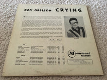 Laden Sie das Bild in den Galerie-Viewer, Roy Orbison : Crying (LP, Album)