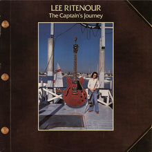 Laden Sie das Bild in den Galerie-Viewer, Lee Ritenour : The Captain's Journey (LP, Album, Spe)
