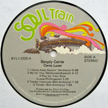 Laden Sie das Bild in den Galerie-Viewer, Carrie Lucas : Simply Carrie (LP, Album, Gat)