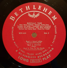 Laden Sie das Bild in den Galerie-Viewer, Oscar Pettiford : Basically Duke (10", Album)
