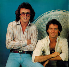 Charger l'image dans la galerie, Larry Gatlin And The Gatlin Brothers Band* : Straight Ahead (LP, Album, Gat)