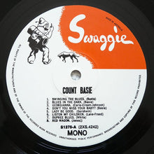 Charger l'image dans la galerie, Count Basie : Swinging The Blues 1937-39 (LP, Comp, Mono)