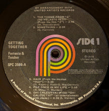 Laden Sie das Bild in den Galerie-Viewer, Ferrante & Teicher : Getting Together (LP, Album)