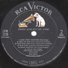 Charger l'image dans la galerie, Chet Atkins : Stringin' Along With Chet Atkins (LP, Mono, Ind)