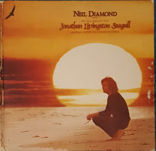 Load image into Gallery viewer, Neil Diamond : Jonathan Livingston Seagull (Original Motion Picture Sound Track) (LP, Album, Gat)