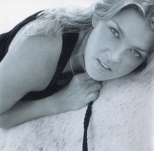 Laden Sie das Bild in den Galerie-Viewer, Diana Krall : The Look Of Love (CD, Album, UML)