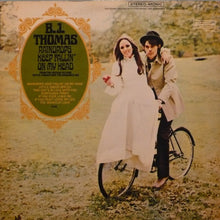 Laden Sie das Bild in den Galerie-Viewer, B.J. Thomas : Raindrops Keep Fallin' On My Head (LP, Album, Gat)