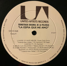 Charger l'image dans la galerie, Marvin Hamlisch : Soundtrack Original De La La Espia Que Me Amo (LP, Est)